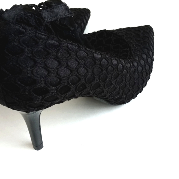 Gorgeous Zara Black Fishnet and Satin Trim Kitten Ankle Heel Boots 7.5 (38) - Picture 4 of 16